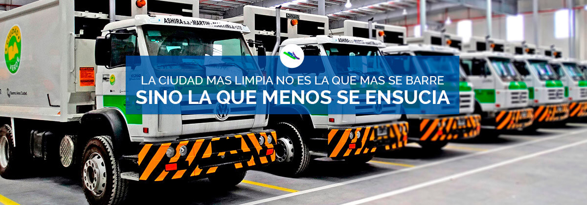 Flota de camiones recolectores. La ciudad más limpia no es la que más se barre sino la que menos se ensucia.